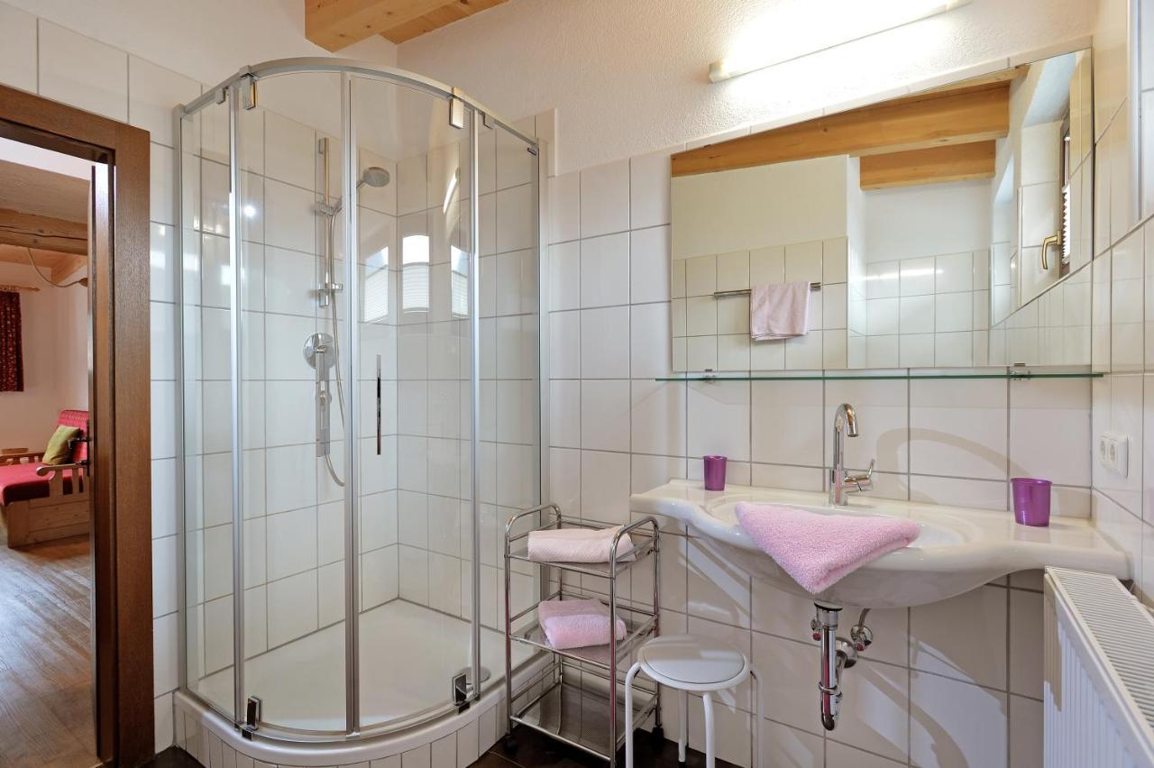 Ferienwohnungen Kircher Mayrhofen Habitación foto